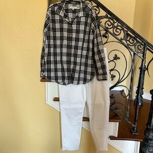 * LOFT Black and White Plaid Button Down Shirt * cute with white jeans!